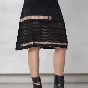 Gonna midi in maglia nera con dettagli oro rosa